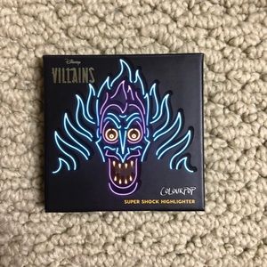 Colourpop x Disney Villians Super Shock Highlight